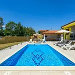 Santa Domenica Hébergement de vacances *